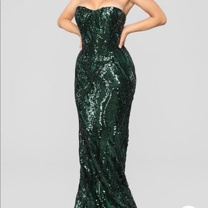 Emerald green dress!